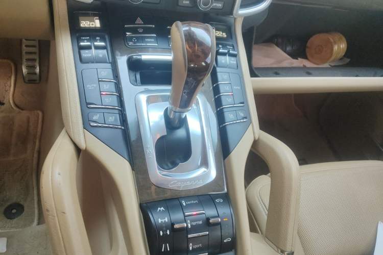 Used Porsche Cayenne 2012 Cayenne GTS 4.8L Gear Lever