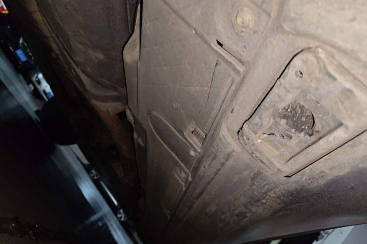 Used Porsche Cayenne 2012 3.0T parallel import Chassis Rear Right