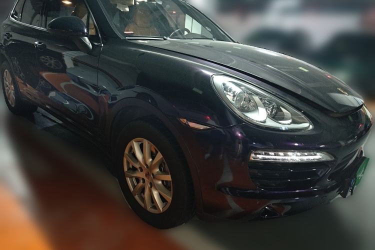 Used Porsche Cayenne 2012 3.0T parallel import Front Right 45 Deg