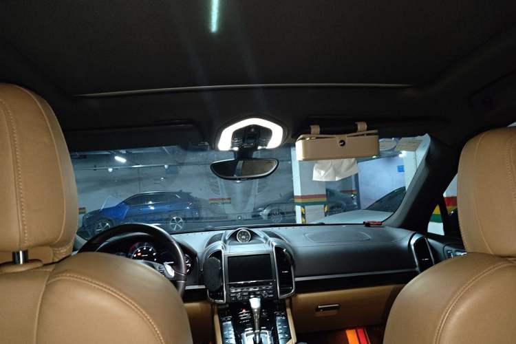 Used Porsche Cayenne 2012 3.0T parallel import Headliner