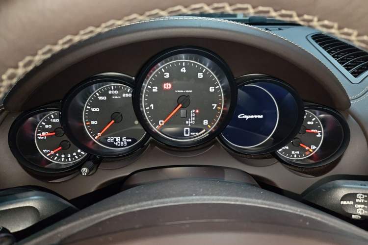 Used Porsche Cayenne 2012 3.0T parallel import Instrument Cluster