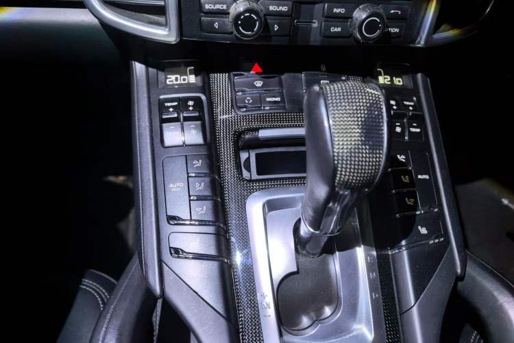 Used Porsche Cayenne 2012 Cayenne GTS 4.8L Gear Lever