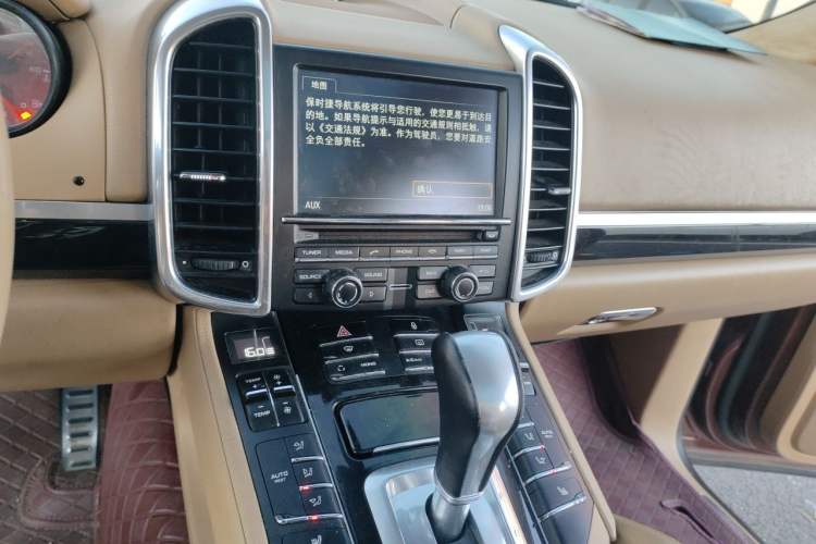 Used Porsche Cayenne  Audio And AC Panel