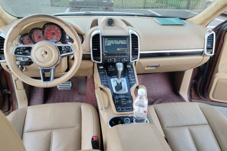 Used Porsche Cayenne  Center Console