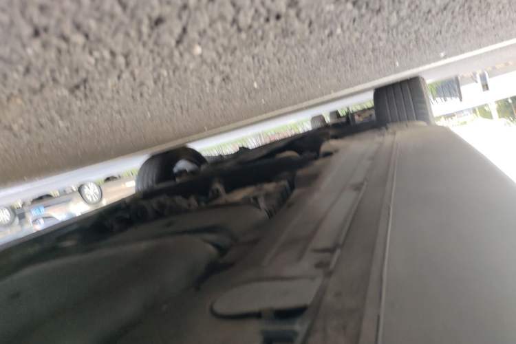 Used Porsche Cayenne  Chassis Rear Left