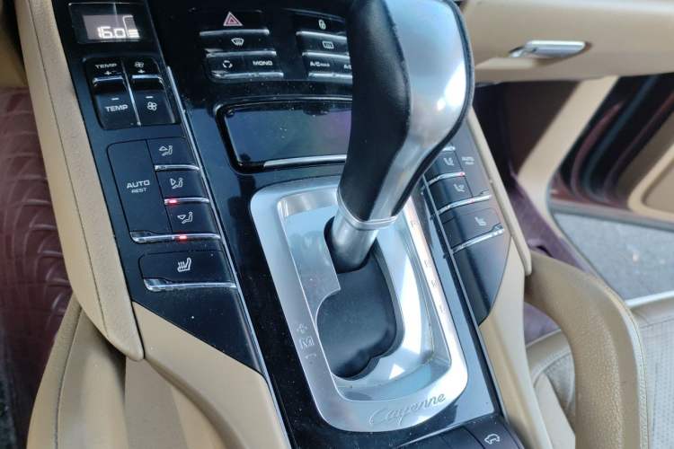 Used Porsche Cayenne  Gear Lever