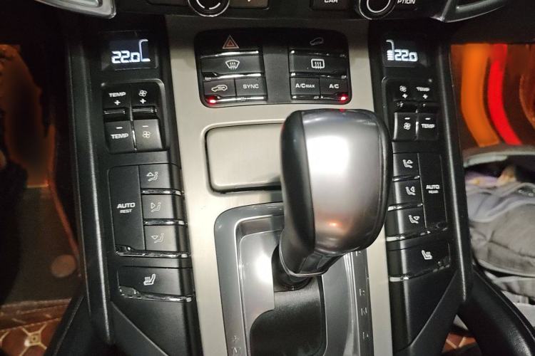 Used Porsche Cayenne 2012 Cayenne GTS 4.8L Gear Lever