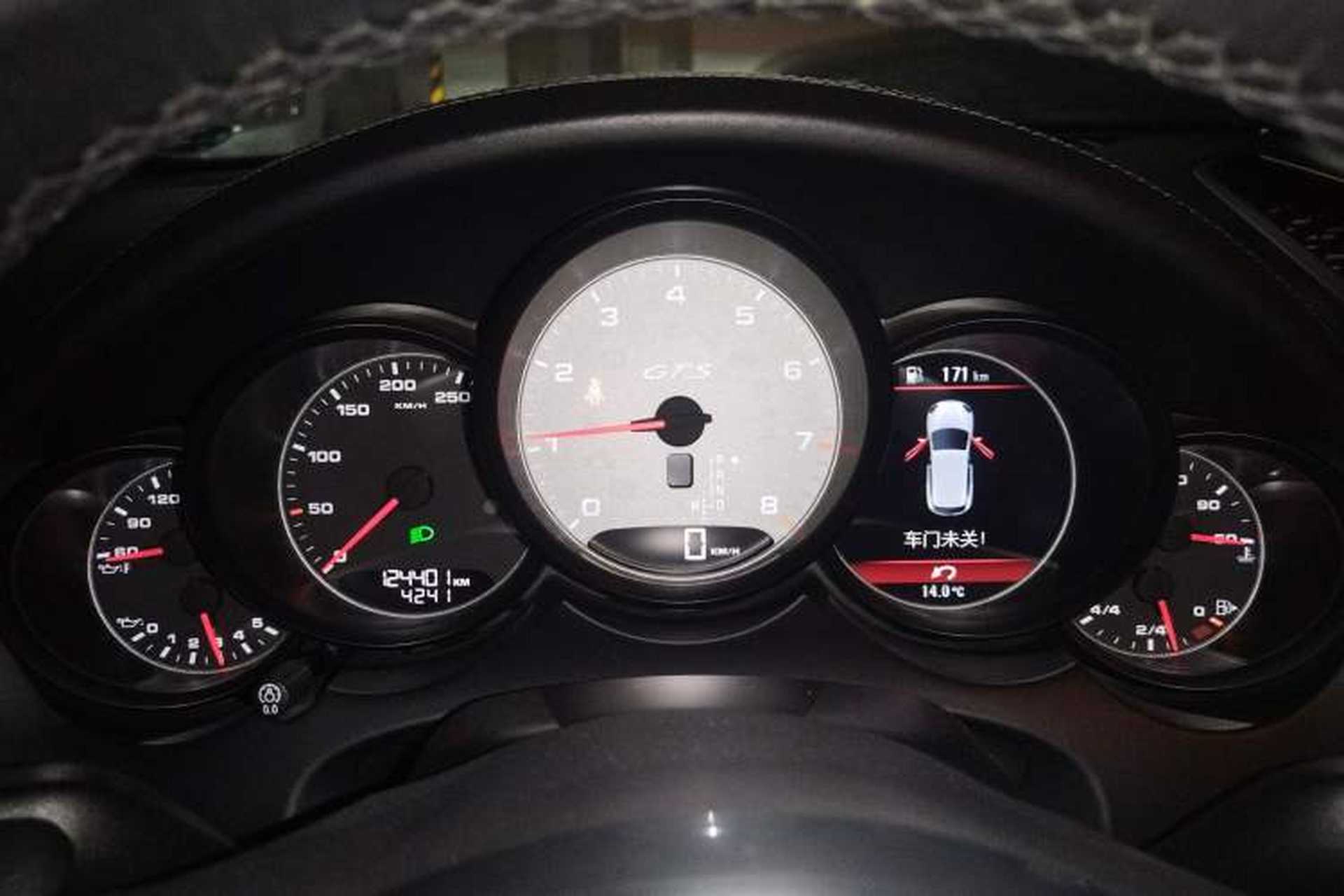 Used Porsche Cayenne 2012 Cayenne GTS 4.8L Instrument Cluster