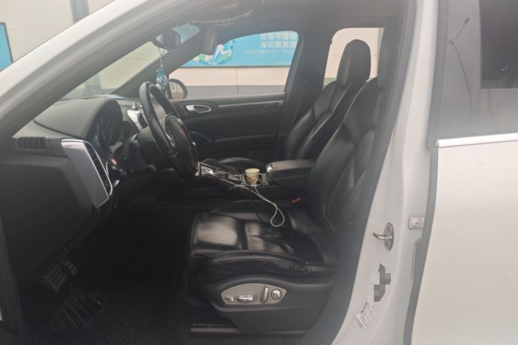 Used Porsche Cayenne  Left Front Seat
