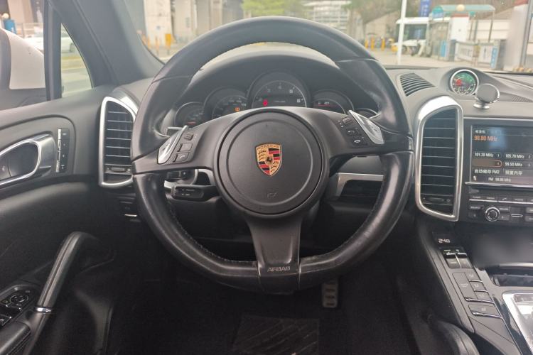Used Porsche Cayenne  Steering Wheel