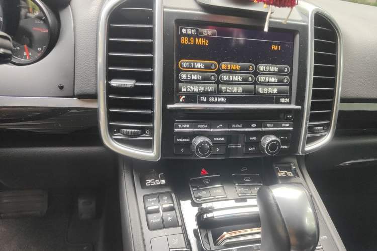 Used Porsche Cayenne  Audio And AC Panel