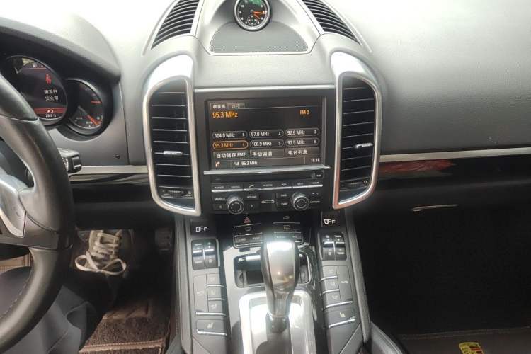 Used Porsche Cayenne  Audio And AC Panel