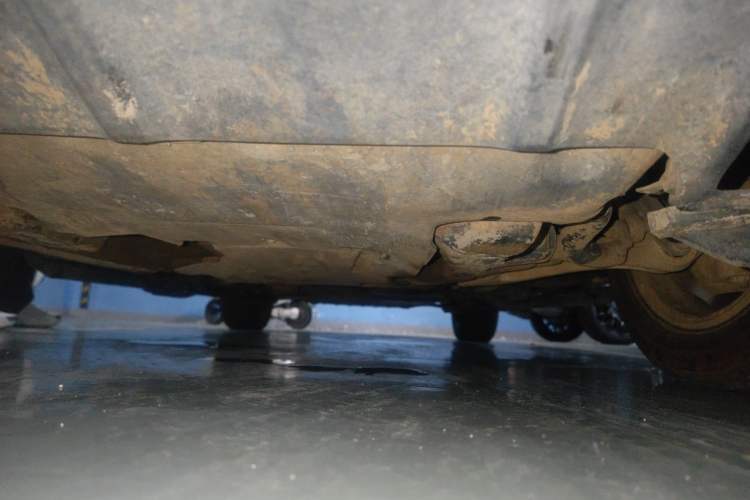 Used Porsche Cayenne  Chassis Front
