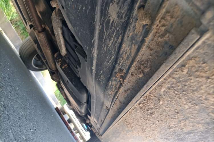 Used Porsche Cayenne  Chassis Front Left