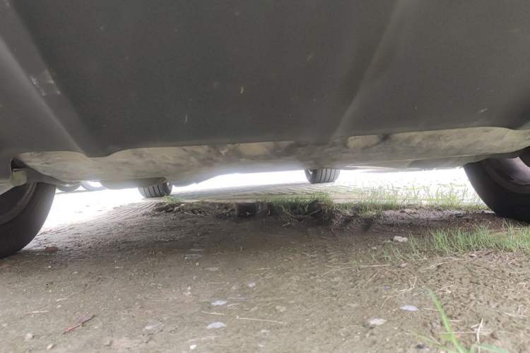 Used Porsche Cayenne  Chassis Front