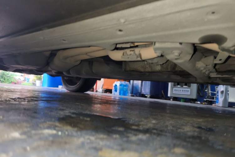 Used Porsche Cayenne 2013 3.6L automatic transmission U.S. specification Chassis Front Right