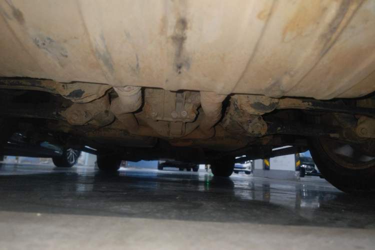 Used Porsche Cayenne  Chassis Rear