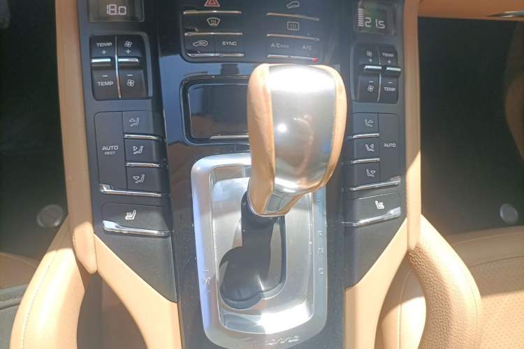 Used Porsche Cayenne  Gear Lever