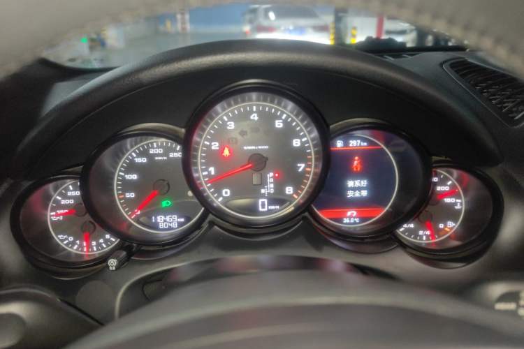 Used Porsche Cayenne  Instrument Cluster