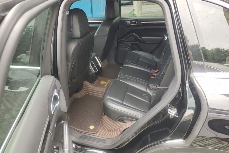 Used Porsche Cayenne  Left Rear Seat