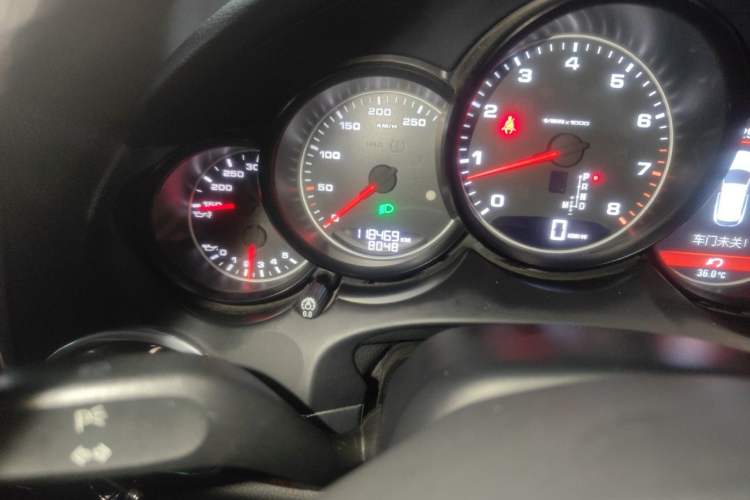 Used Porsche Cayenne  Odometer Close Up