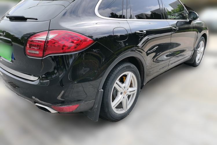 Used Porsche Cayenne 2013 3.6L automatic transmission U.S. specification Rear Right 45 Deg