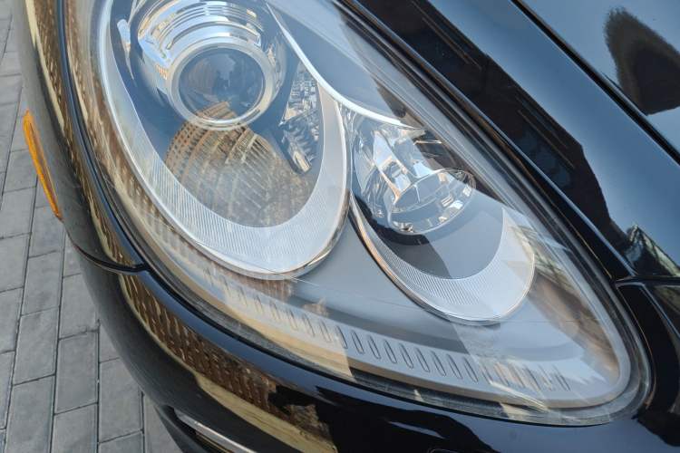 Used Porsche Cayenne  Right Front Headlight