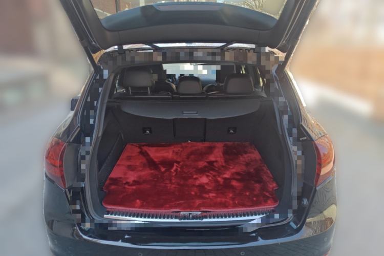 Used Porsche Cayenne  Trunk