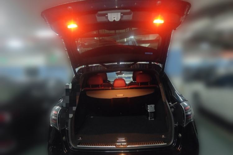 Used Porsche Cayenne  Trunk