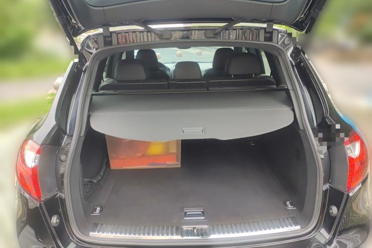 Used Porsche Cayenne  Trunk