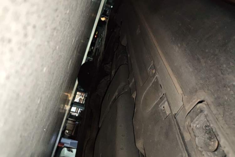 Used Porsche Cayenne  Chassis Rear Left