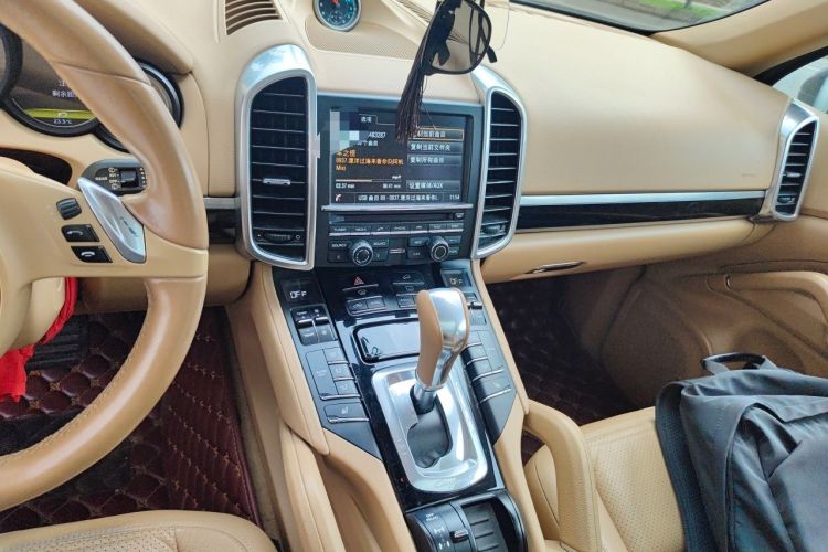 Used Porsche Cayenne  Audio And AC Panel