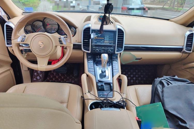 Used Porsche Cayenne  Center Console
