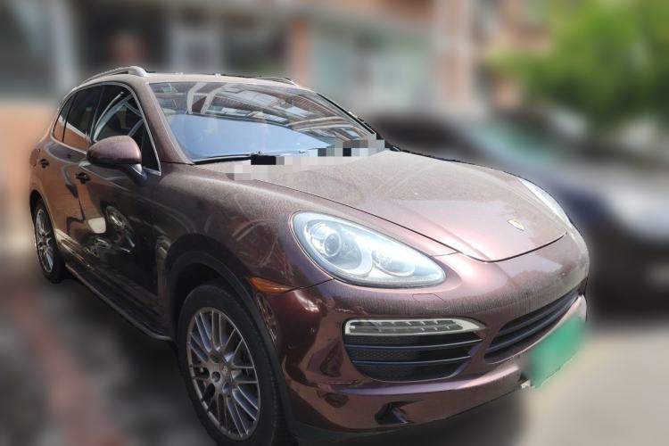 Used Porsche Cayenne  Front Right 45 Deg