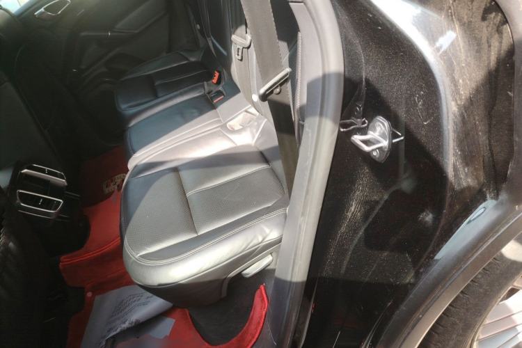 Used Porsche Cayenne  Left Rear Seat