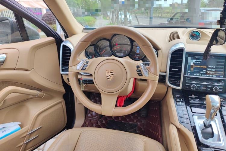 Used Porsche Cayenne  Steering Wheel
