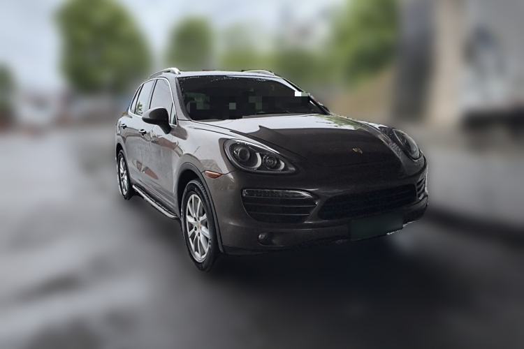 Used Porsche Cayenne  Front Right 45 Deg