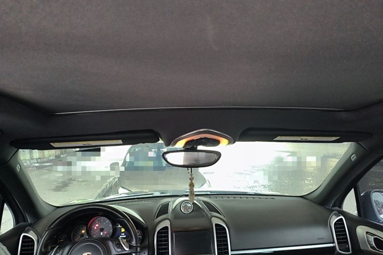 Used Porsche Cayenne  Headliner