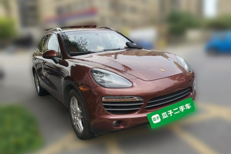 Used Porsche Cayenne  Front Right 45 Deg