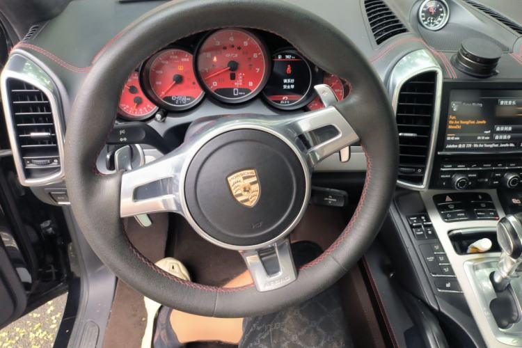 Used Porsche Cayenne  Steering Wheel