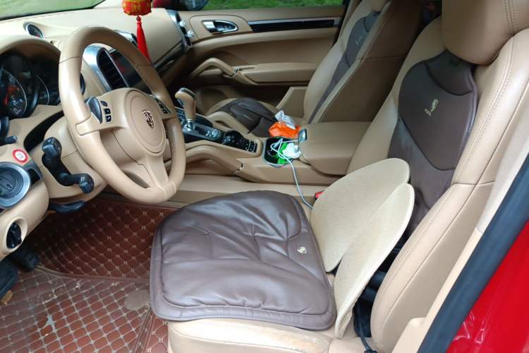 Used Porsche Cayenne 2013 3.6L automatic transmission U.S. specification Left Front Seat