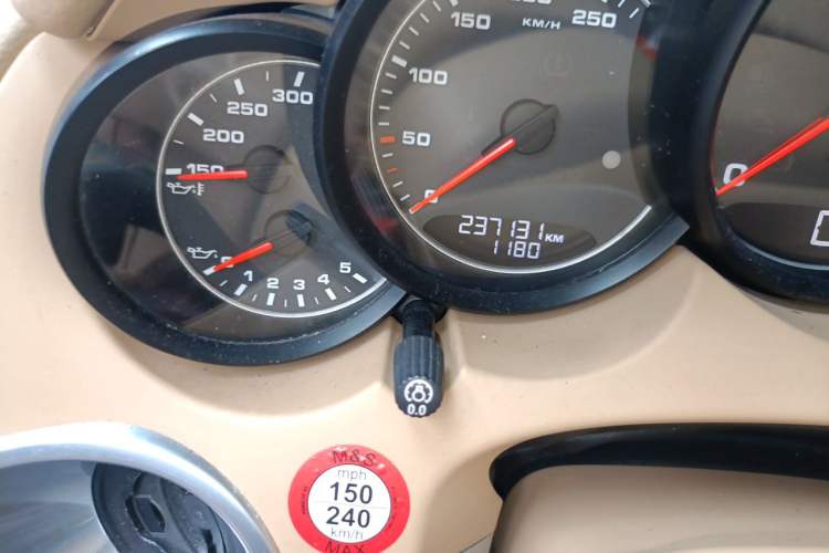Used Porsche Cayenne 2013 3.6L automatic transmission U.S. specification Odometer Close Up