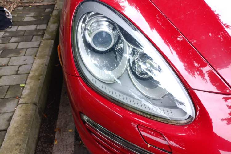 Used Porsche Cayenne 2013 3.6L automatic transmission U.S. specification Right Front Headlight