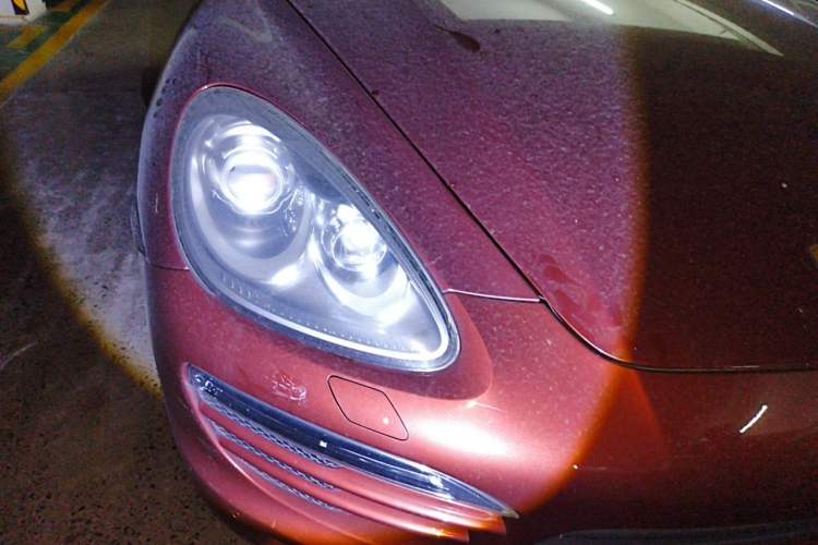 Used Porsche Cayenne 2013 3.6L automatic transmission U.S. specification Right Front Headlight