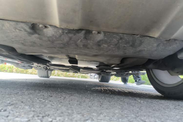Used Porsche Cayenne  Chassis Front