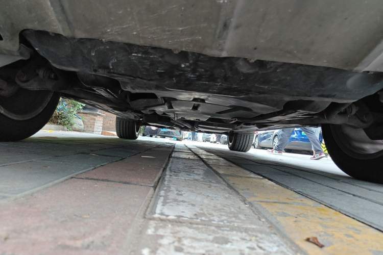 Used Porsche Cayenne  Chassis Front