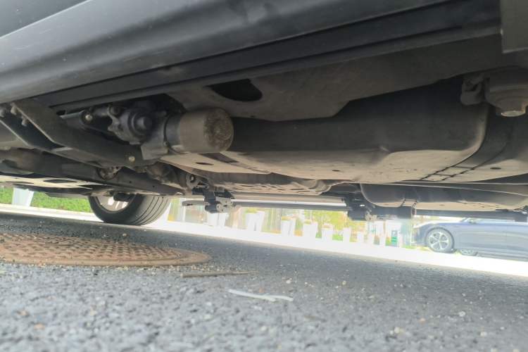 Used Porsche Cayenne  Chassis Rear Left