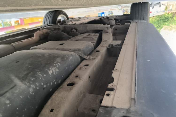 Used Porsche Cayenne 2013 3.6L automatic transmission U.S. specification Chassis Rear Left