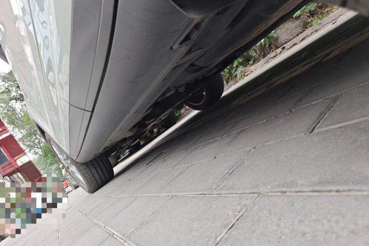 Used Porsche Cayenne  Chassis Rear Left