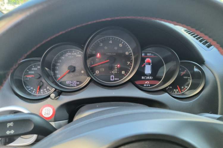 Used Porsche Cayenne 2013 3.6L automatic transmission U.S. specification Instrument Cluster